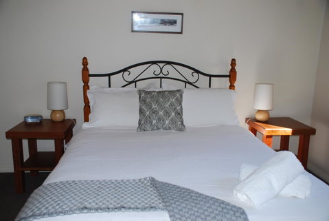 Bluegum Ridge Cottages - Geraldton Accommodation 20