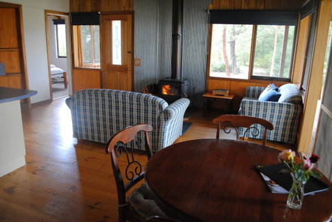 Bluegum Ridge Cottages - Geraldton Accommodation 13
