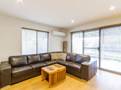 Perfect For Family Fun - Geraldton Accommodation 3