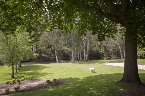 Oscar\'s On The Yarra - Geraldton Accommodation 6