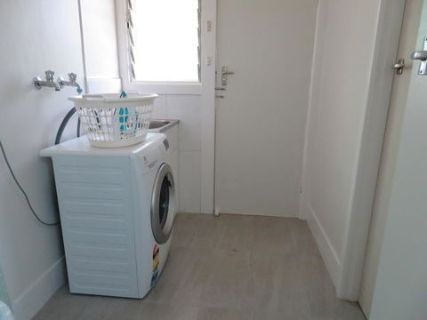 Clarke Street - Geraldton Accommodation 21