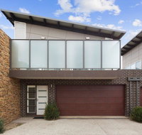 Central to Cowes - Geraldton Accommodation