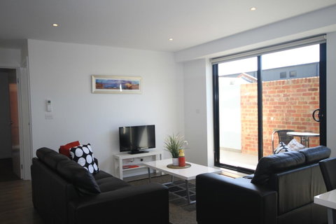 RNR Serviced Apartments North Melbourne - Geraldton Accommodation 16