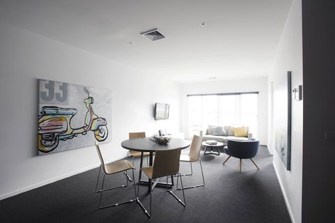 Tyrian Serviced Apartments Fitzroy - Geraldton Accommodation 0