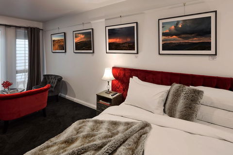 Daylesford Art Motel - Geraldton Accommodation 11