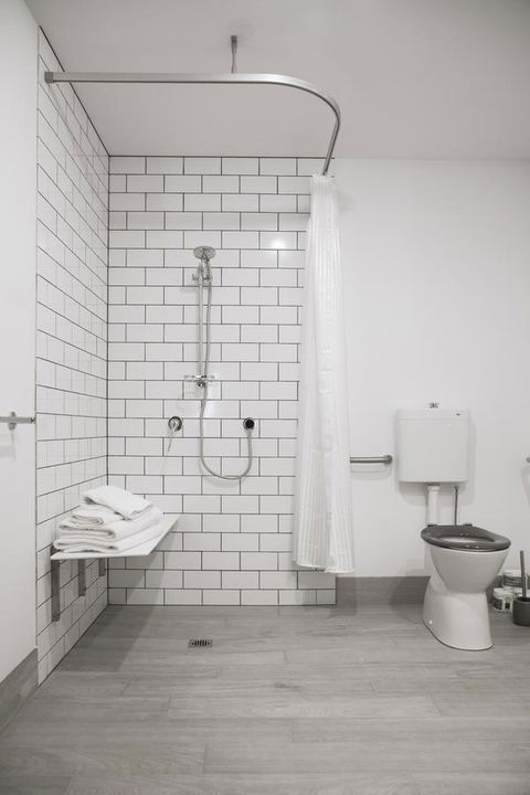 Daylesford Art Motel - Geraldton Accommodation 17