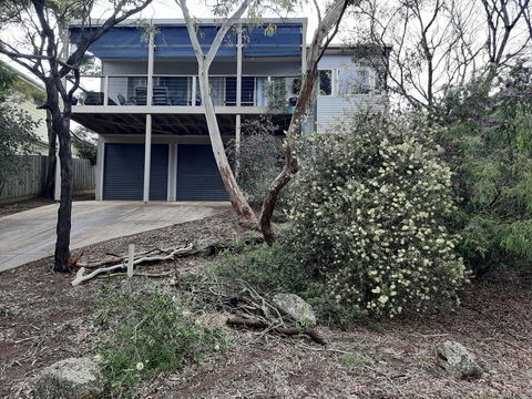 Elevated Holiday House Overlooks Tranquil Wetlands - Geraldton Accommodation 0