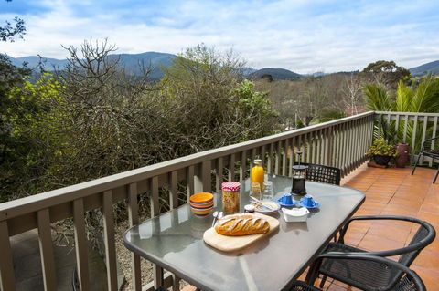 Healesville Apartments - Geraldton Accommodation 0