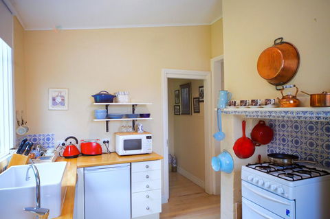 Healesville Apartments - Geraldton Accommodation 18