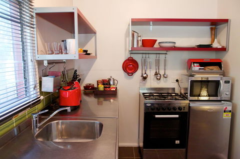 Healesville Apartments - Geraldton Accommodation 12