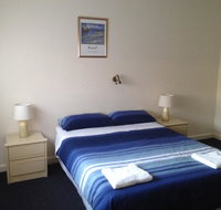 Rosebud Beach Unit 200 mt to Beach. Late checkout - Geraldton Accommodation