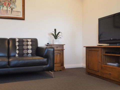 Beechwood Apartment - Geraldton Accommodation 16