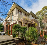 Boutique Stays - Maple On Kent Glen Iris Townhouse - Geraldton Accommodation