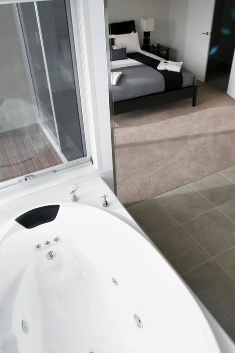 104 On Merri Apartments - Geraldton Accommodation 2