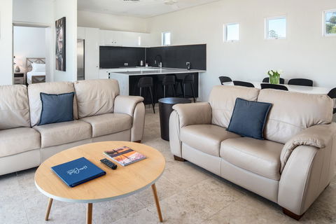 Noosa Blue Resort - Geraldton Accommodation 12