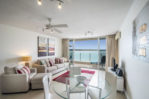 Noosa Harbour Resort - Geraldton Accommodation 11