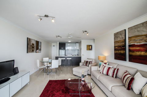 Noosa Harbour Resort - Geraldton Accommodation 12