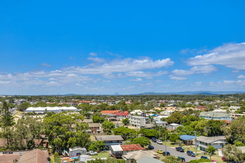 Direct Collective - Sea Breeze Mooloolaba - Geraldton Accommodation 15