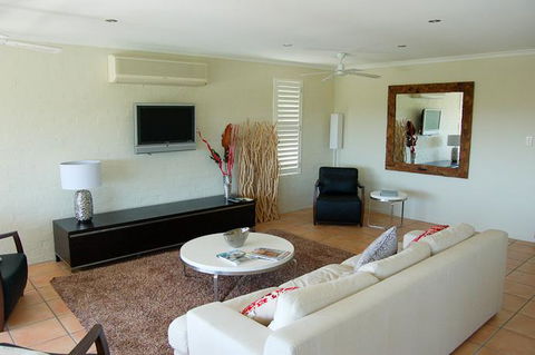 Myuna Holiday Apartments - Geraldton Accommodation 26