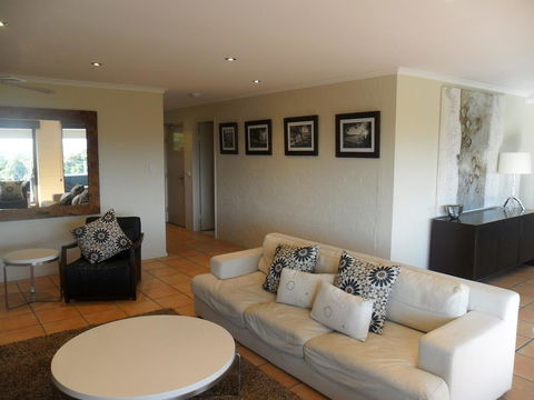 Myuna Holiday Apartments - Geraldton Accommodation 37