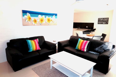 Myuna Holiday Apartments - Geraldton Accommodation 8