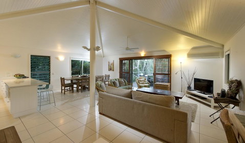 The Retreat Beach Houses - Geraldton Accommodation 6