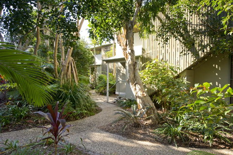 The Retreat Beach Houses - Geraldton Accommodation 14