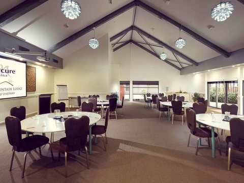 Mercure Clear Mountain Lodge - Geraldton Accommodation 27