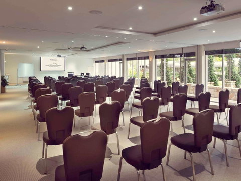 Mercure Clear Mountain Lodge - Geraldton Accommodation 28