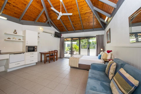 Island Leisure Resort - Geraldton Accommodation 14