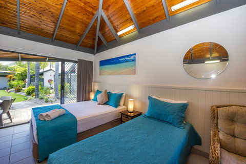 Island Leisure Resort - Geraldton Accommodation 2