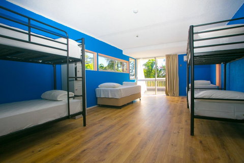Rainbow Bay Backpackers - Geraldton Accommodation 17