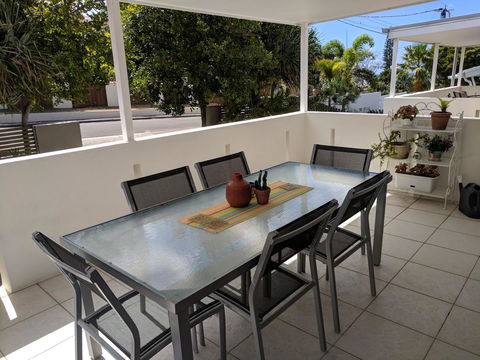 Sobraon ST - Geraldton Accommodation 3