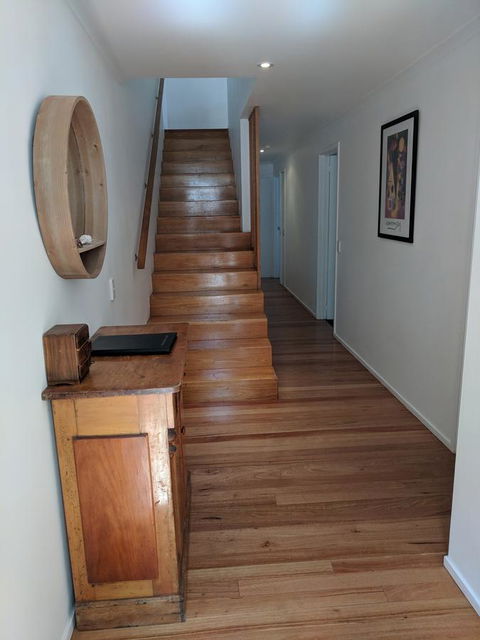Sobraon ST - Geraldton Accommodation 2
