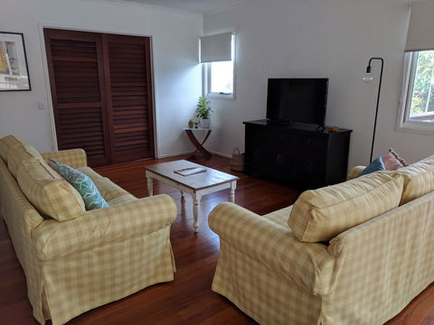 Sobraon ST - Geraldton Accommodation 8