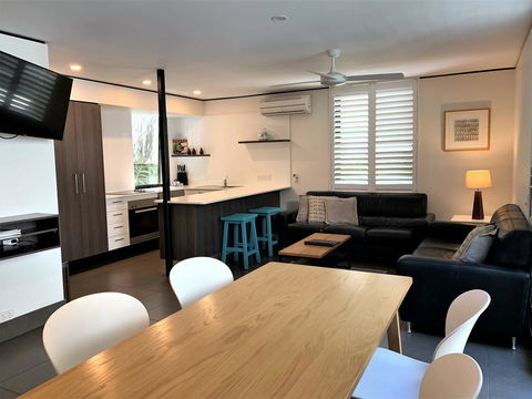The Hastings Beach Houses - Geraldton Accommodation 7