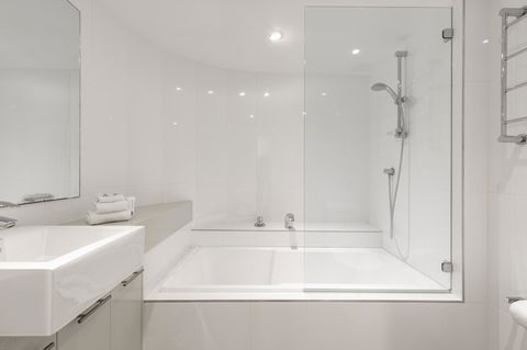 The Cove Noosa - Geraldton Accommodation 12