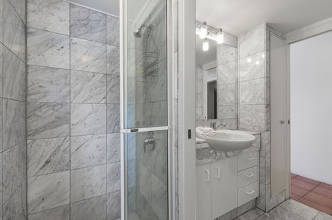 The Cove Noosa - Geraldton Accommodation 1