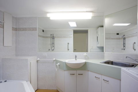 Noosa Shores Resort - Geraldton Accommodation 40