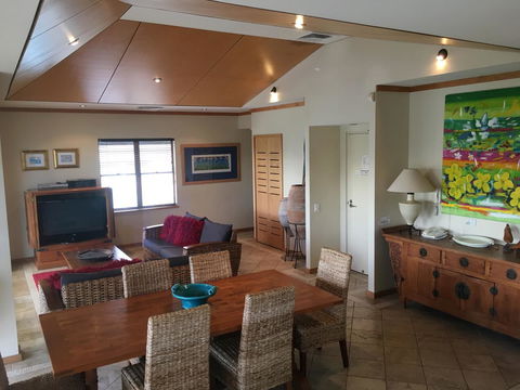 Bella Casa Noosa - Geraldton Accommodation 40