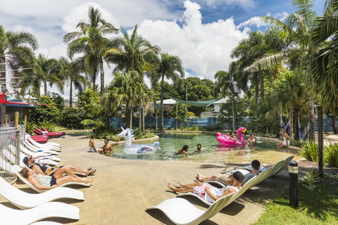Summer House Cairns - Geraldton Accommodation 1