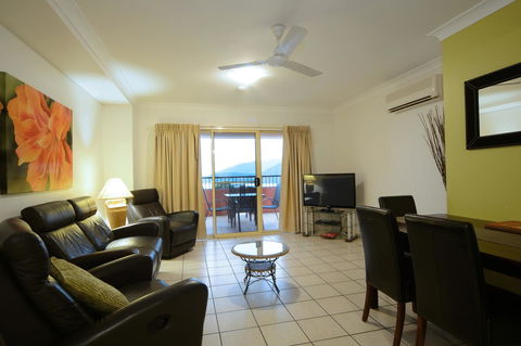 Martinique Whitsunday Resort - Geraldton Accommodation 37