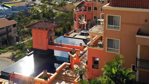 Martinique Whitsunday Resort - Geraldton Accommodation 11