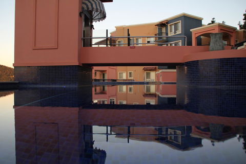 Martinique Whitsunday Resort - Geraldton Accommodation 26