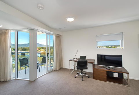 Empire Apartment Hotel Rockhampton - Geraldton Accommodation 21