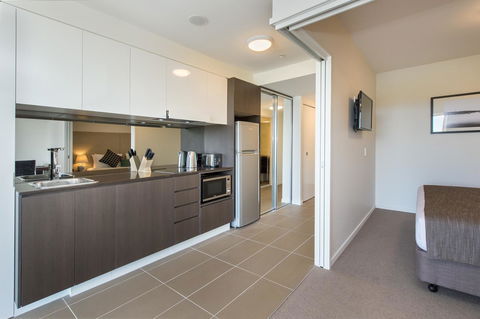 Empire Apartment Hotel Rockhampton - Geraldton Accommodation 19