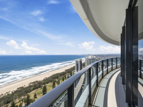 Oracle Resort Broadbeach - Gclr - Geraldton Accommodation 18