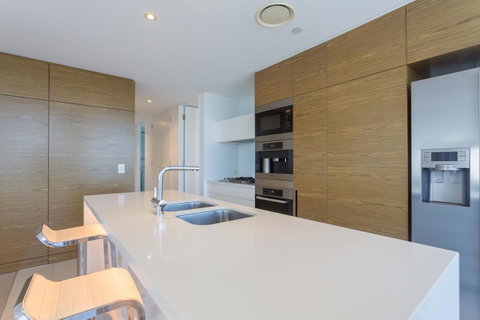 Oracle Resort Broadbeach - Gclr - Geraldton Accommodation 28