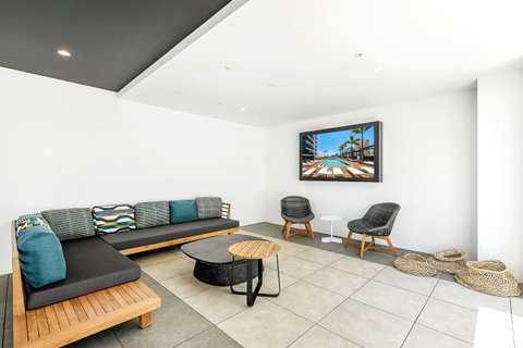 Qube Broadbeach - Geraldton Accommodation 22