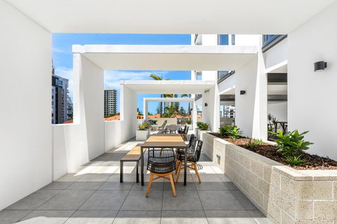 Qube Broadbeach - Geraldton Accommodation 21